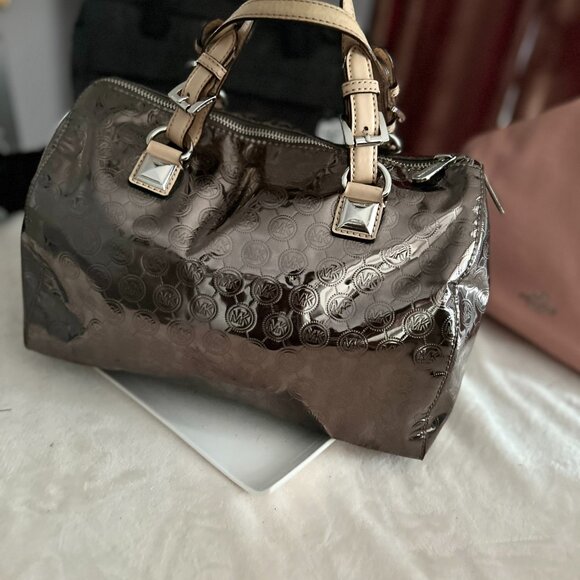 Michael Kors Reflective Metallic Duffle Bag - Vintage - Picture 3 of 12